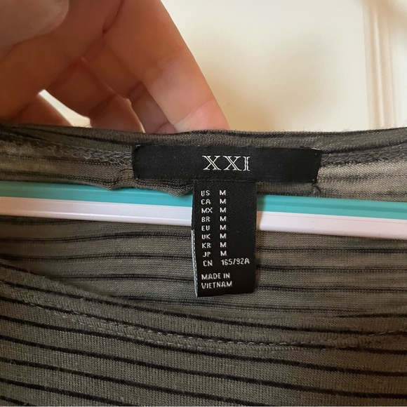 Green striped long sleeve top - Picture 2 of 2